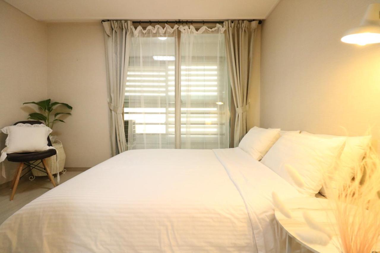 Happy House Apartment Daegu Exterior photo