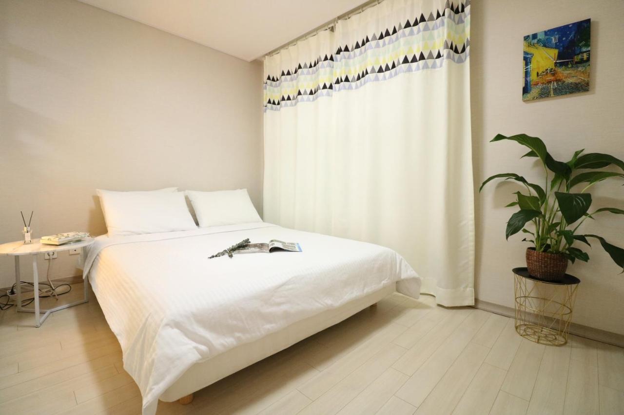 Happy House Apartment Daegu Exterior photo